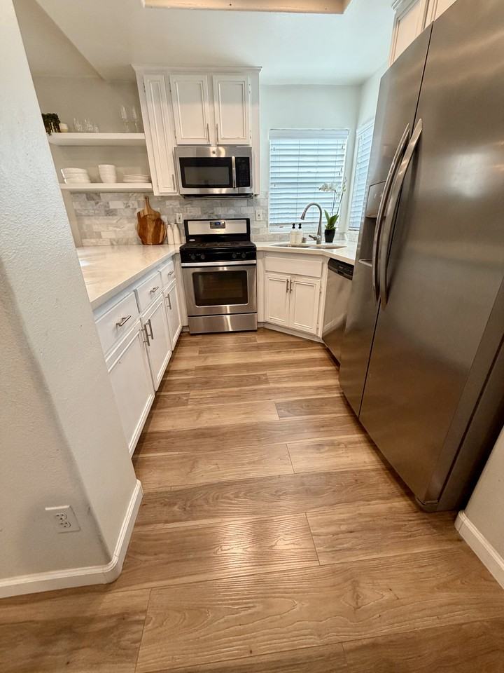 8569 Moody St - Photo 7 of 17