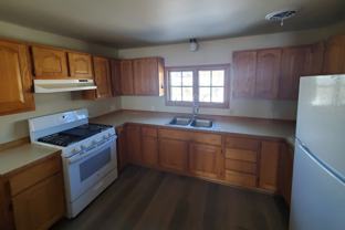 308 S Lake St #NA - Photo 1 of 1