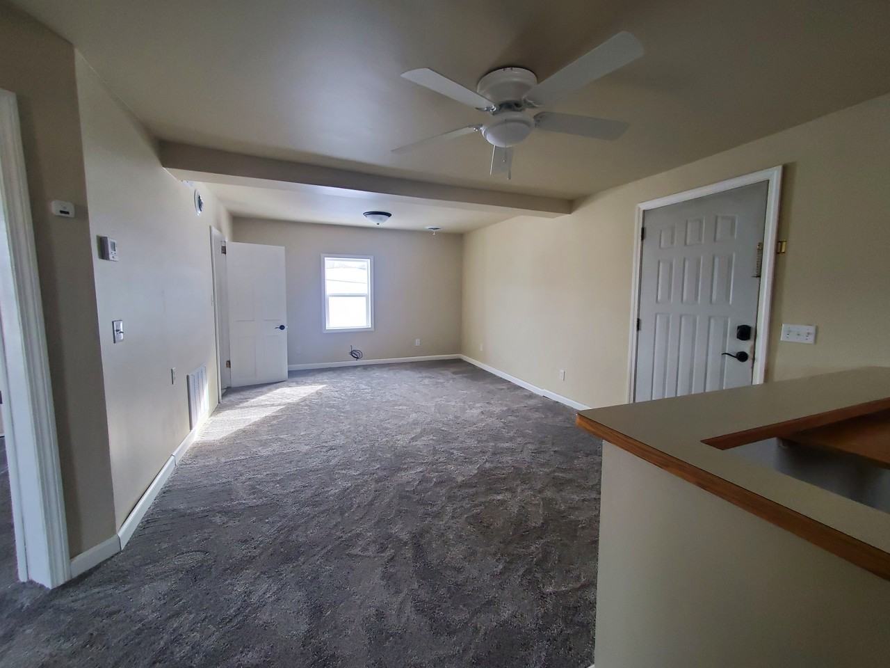 308 S Lake St #NA - Photo 7 of 9