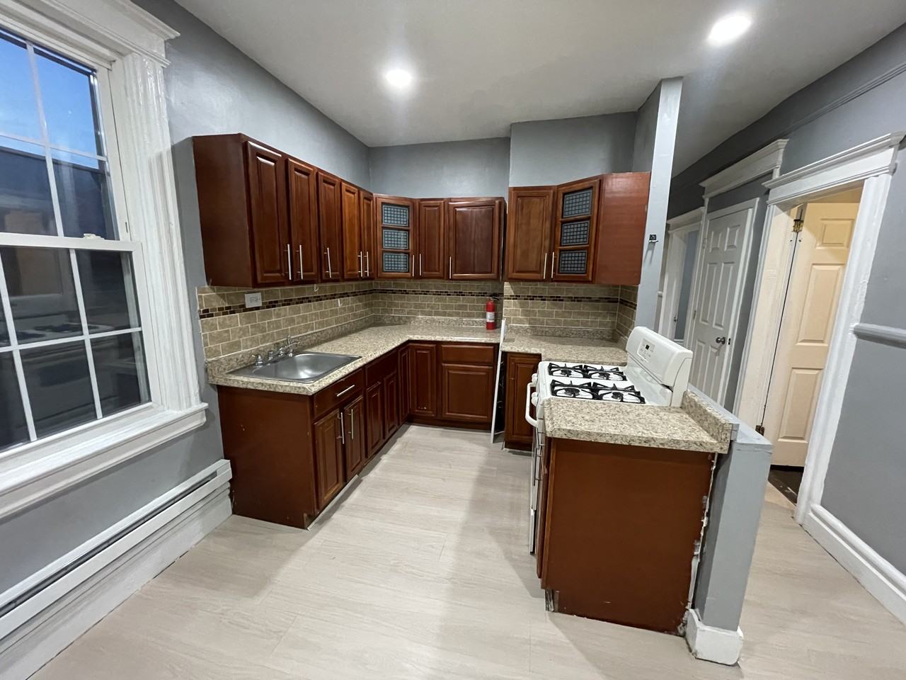 64 Lindsley Ave #3 - Photo 7 of 11