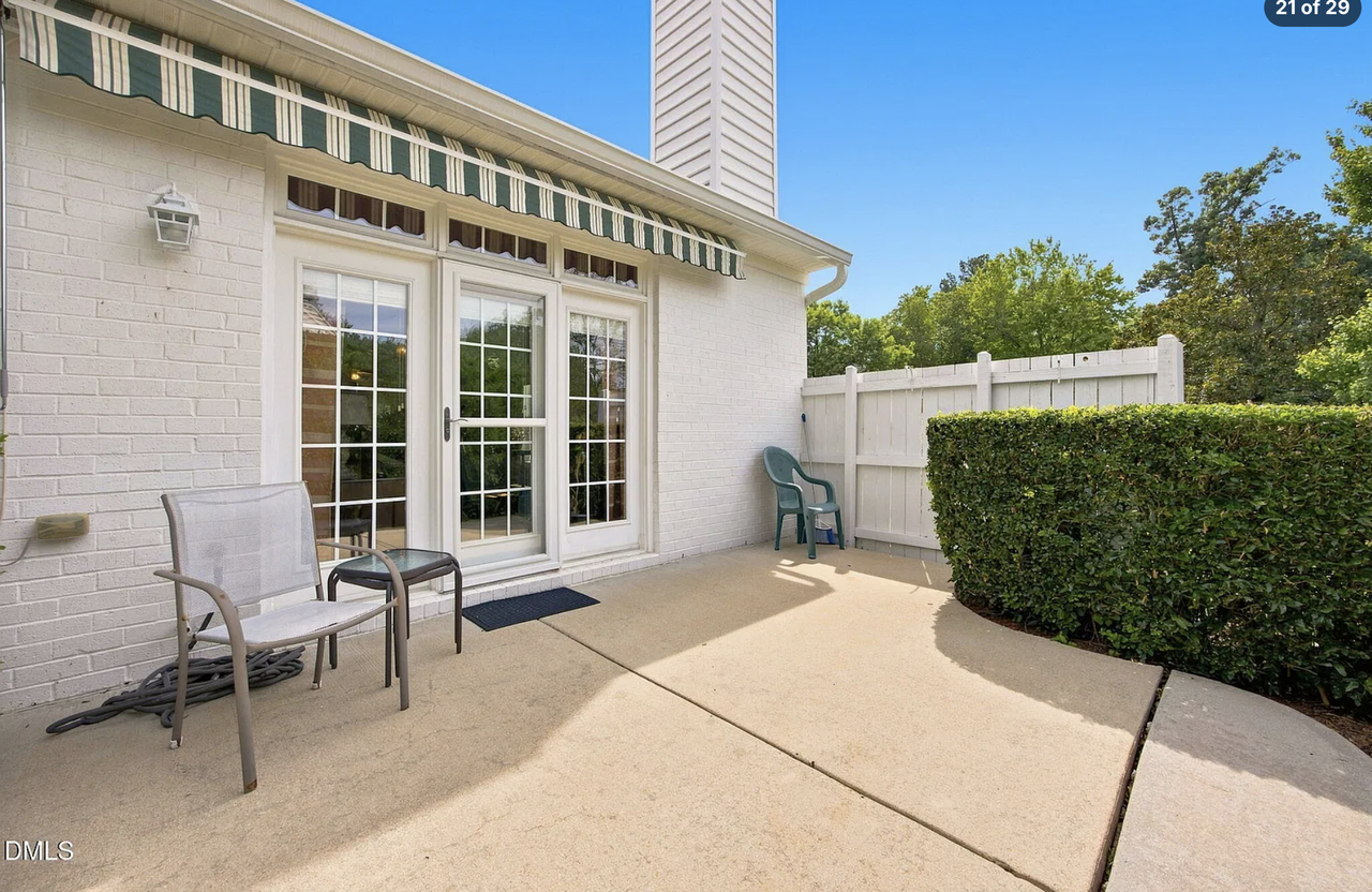 1601 Poets Glade Dr #NA - Photo 4 of 11