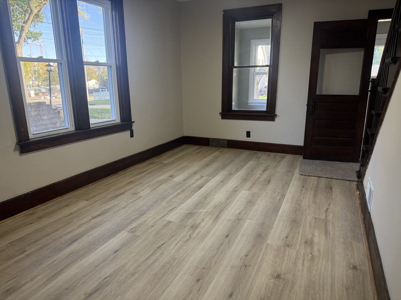 412 Hillsdale St #NA - Photo 3 of 10