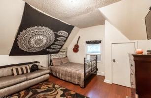 featured image of 104 4th St #3