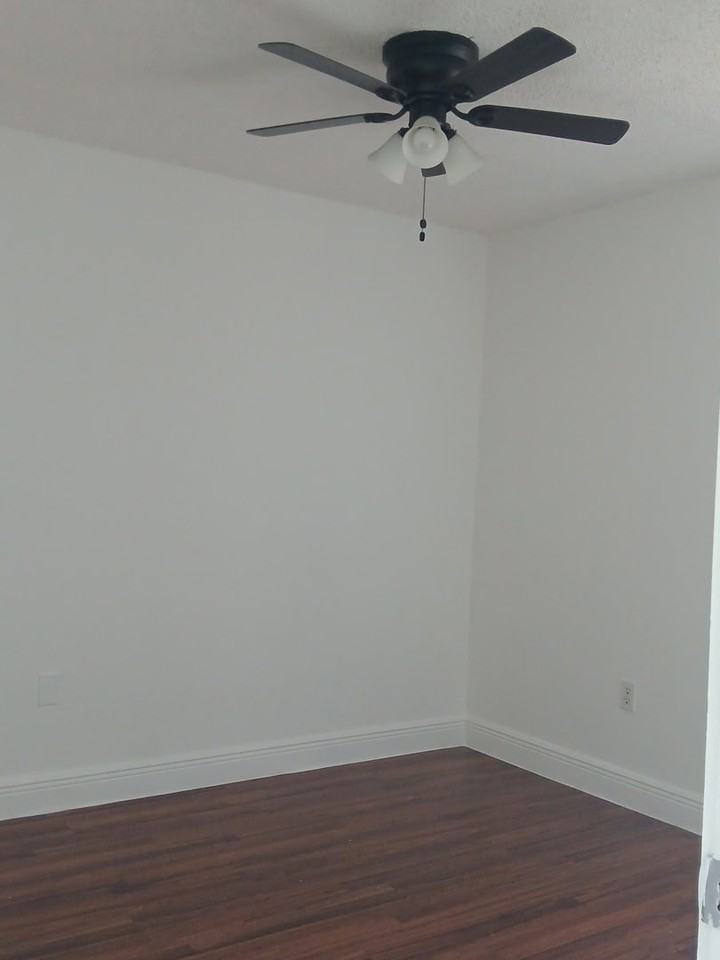 4719 Nw 7th St #201 - Photo 2 of 7