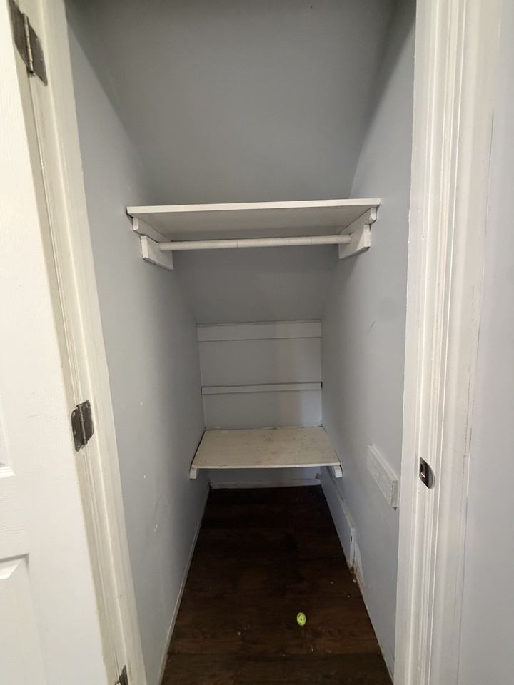 568 Centerwood St #NA - Photo 5 of 10