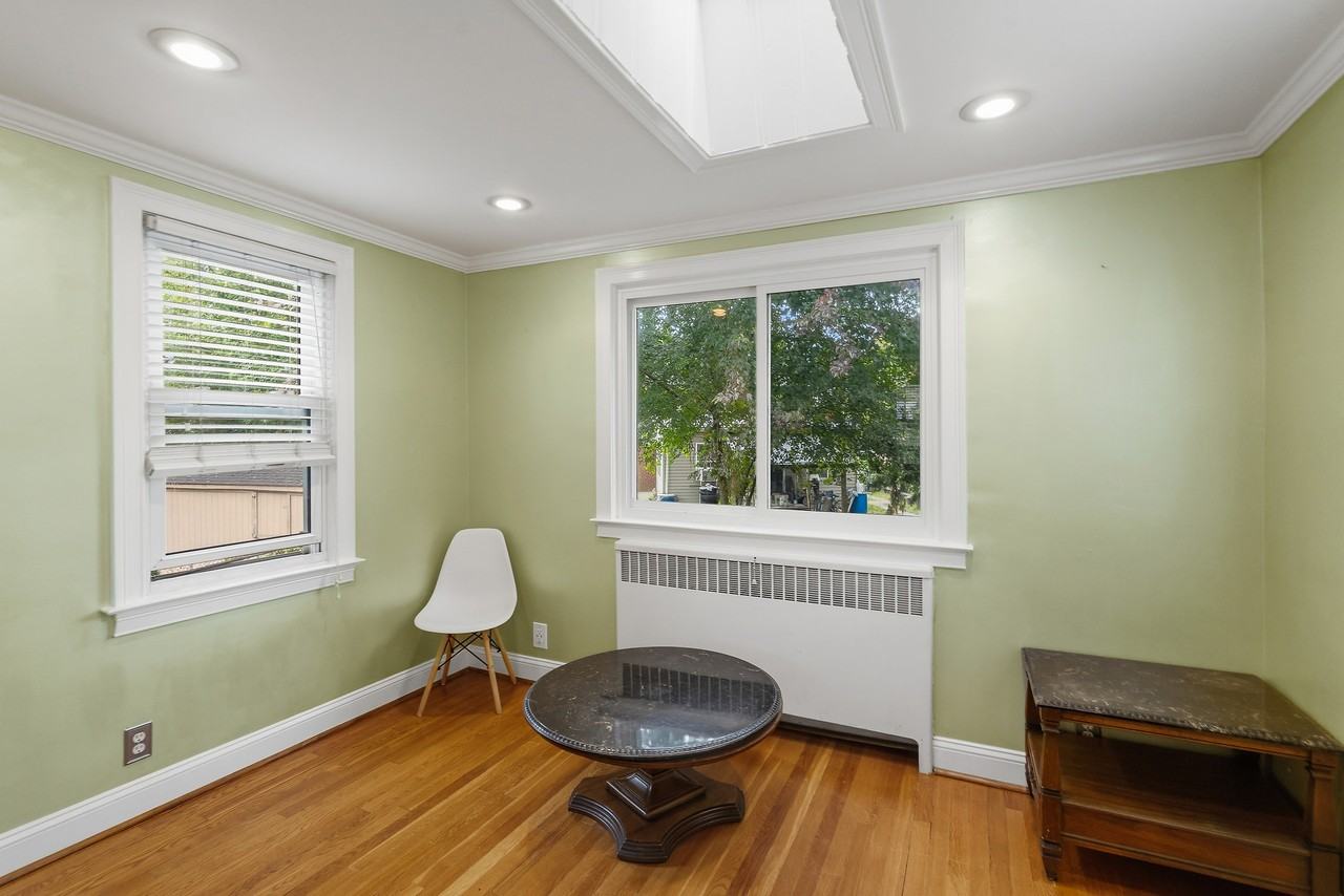 4810 Russell Ave #NA - Photo 6 of 30