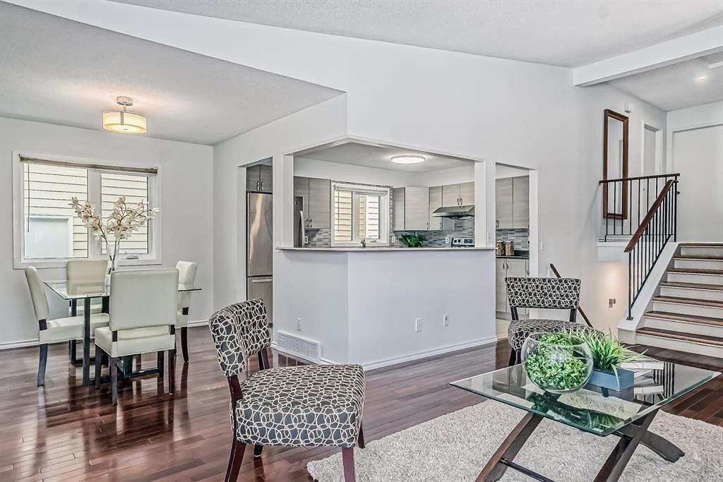 240 Hawkwood Dr Nw - Photo 4 of 26