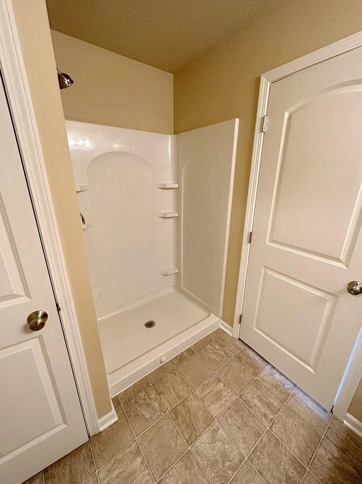 9065 Greenspire Dr #105 - Photo 3 of 20