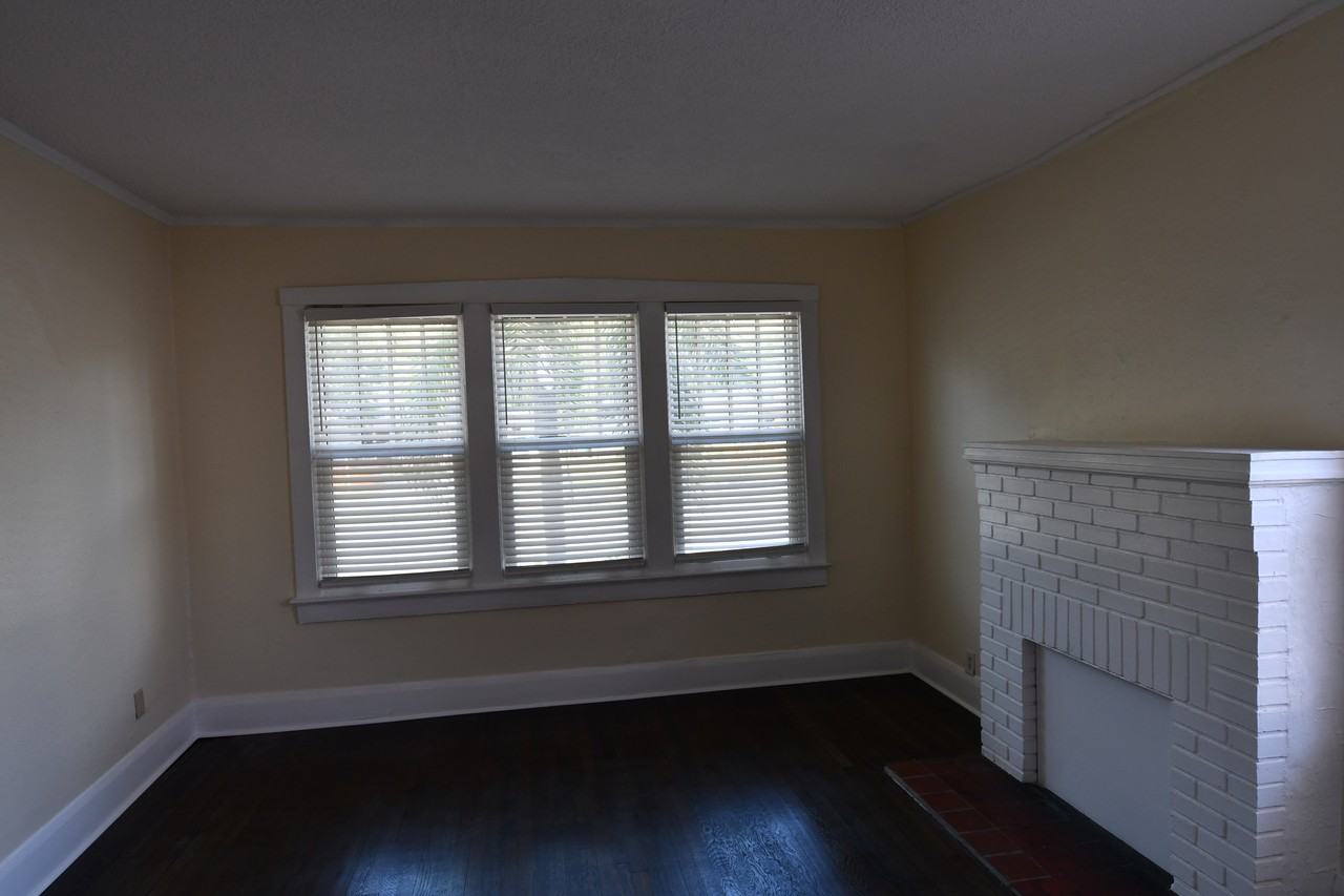 4110 W El Prado Blvd #1 - Photo 4 of 10