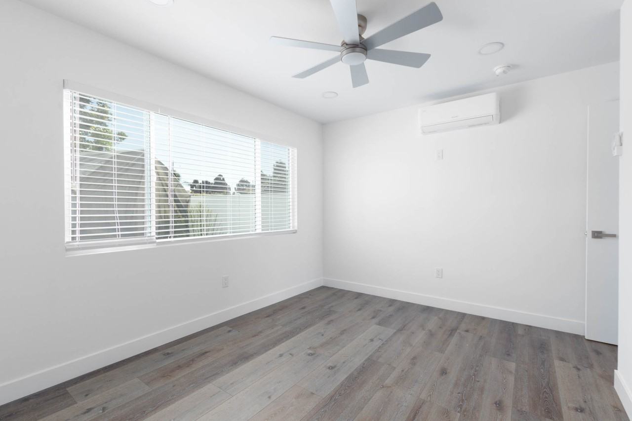 1943 Dunning Cir #2 - Photo 6 of 10