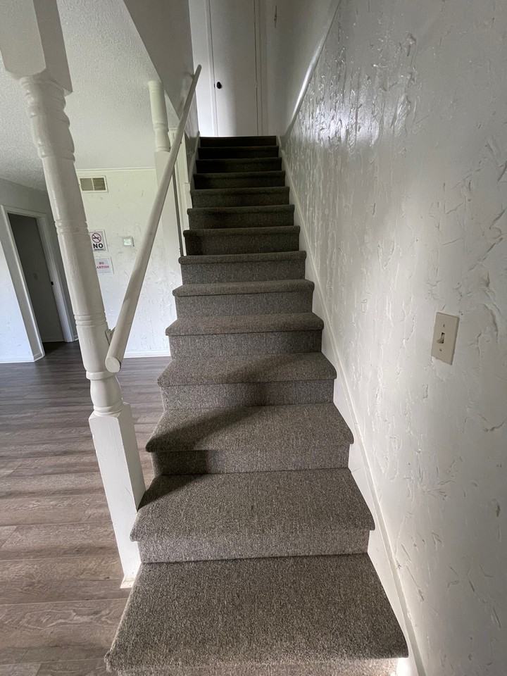76 Glenbrook Dr - Photo 5 of 8