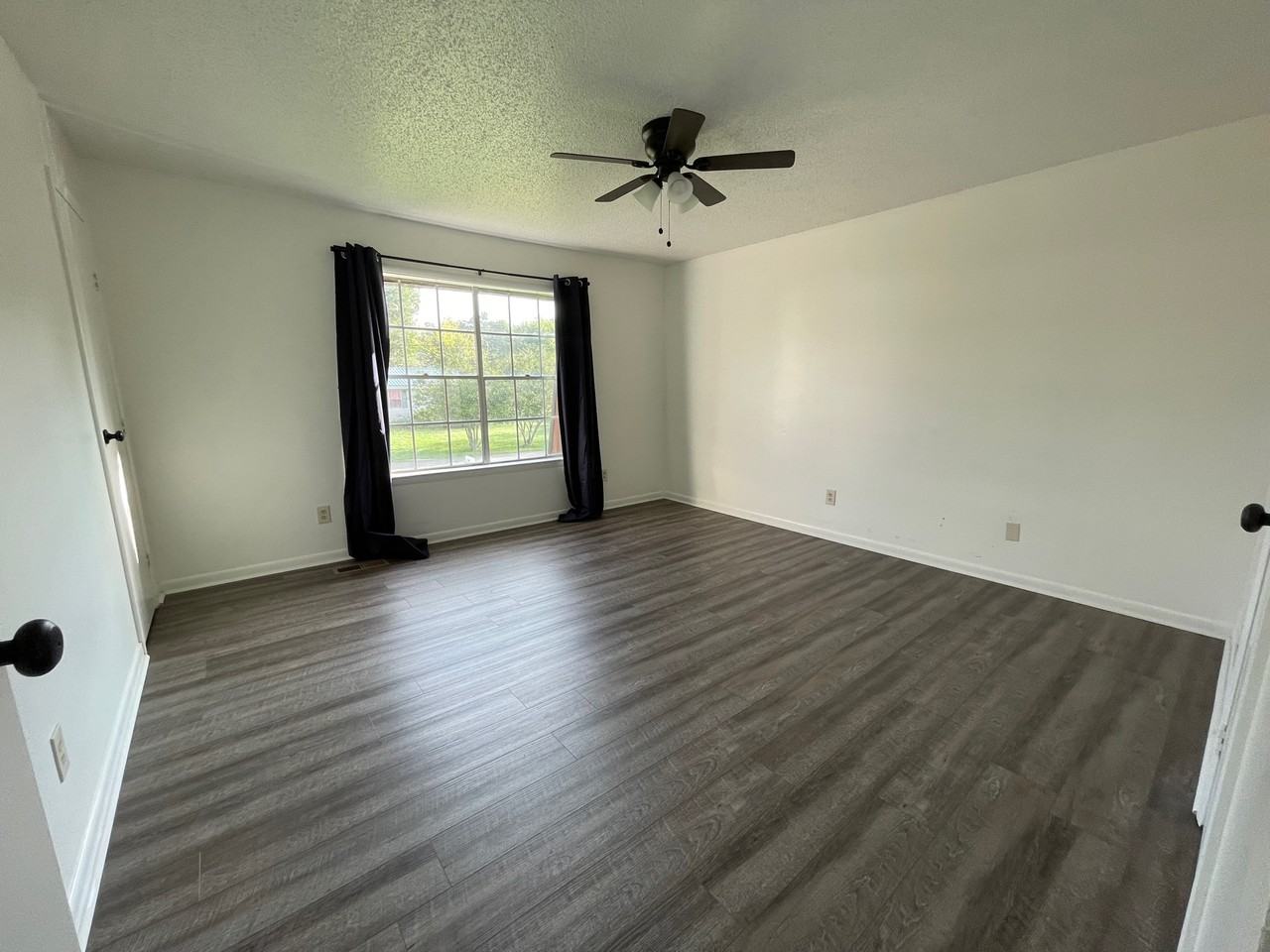 76 Glenbrook Dr - Photo 6 of 8