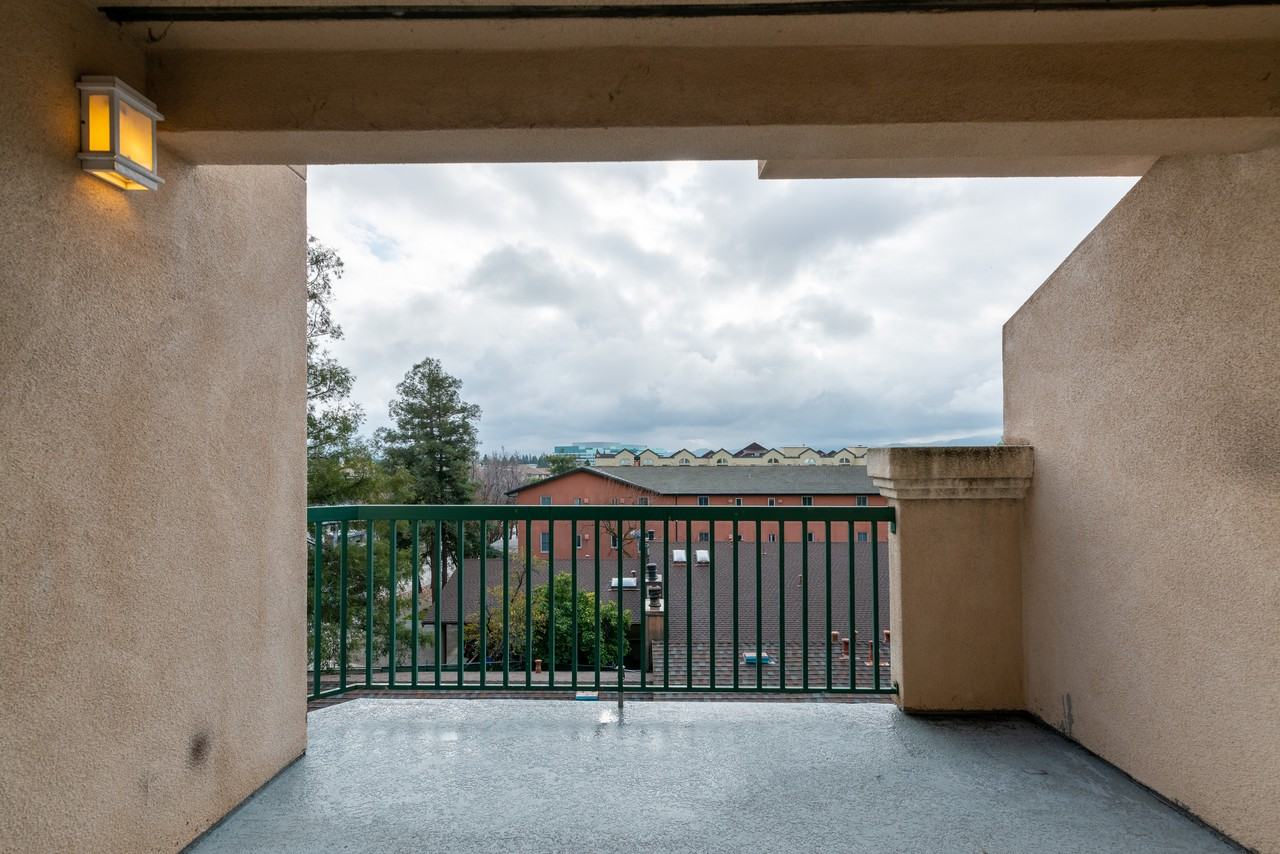 2175 California - Photo 2 of 7