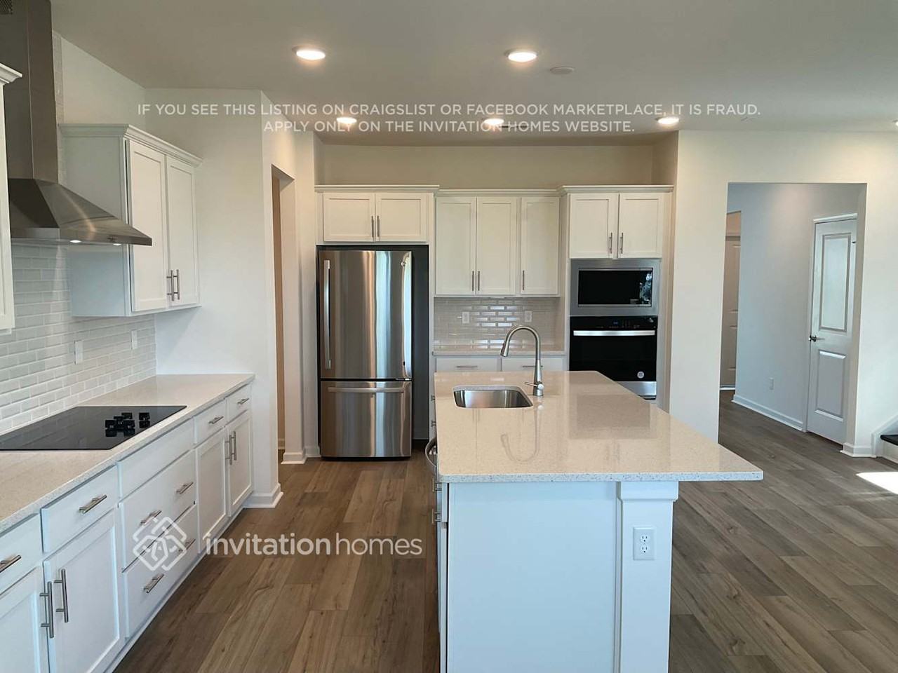 3814 Lantern Ln - Photo 5 of 20