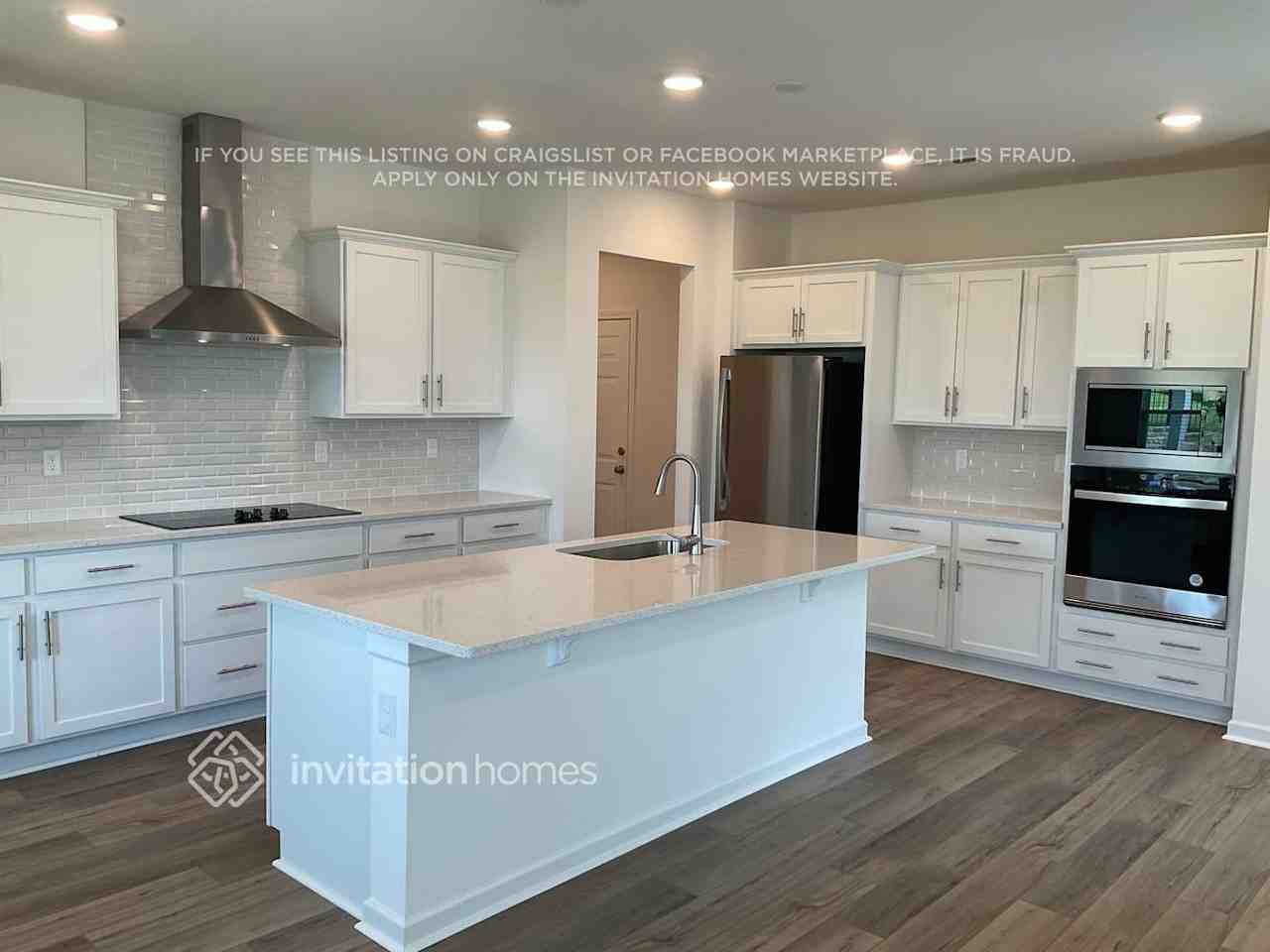 3814 Lantern Ln - Photo 6 of 20