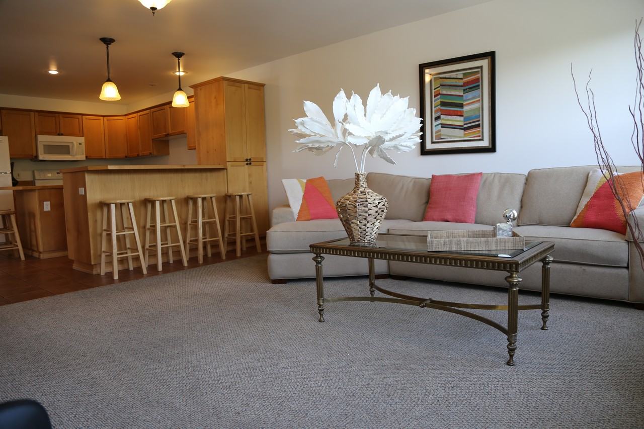 315 E Main St #D - Photo 3 of 15