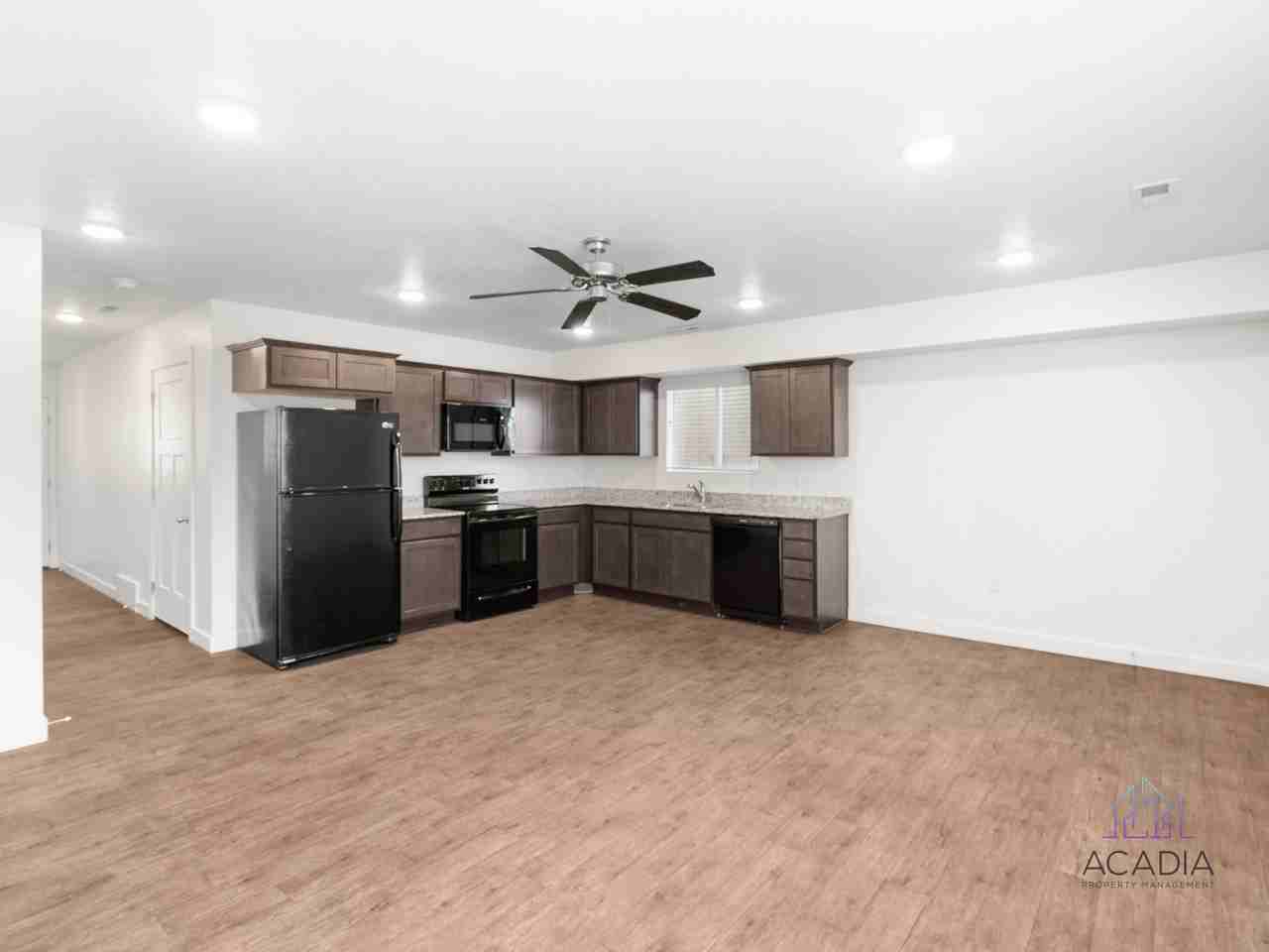 7427 W Laxey St - Photo 2 of 23