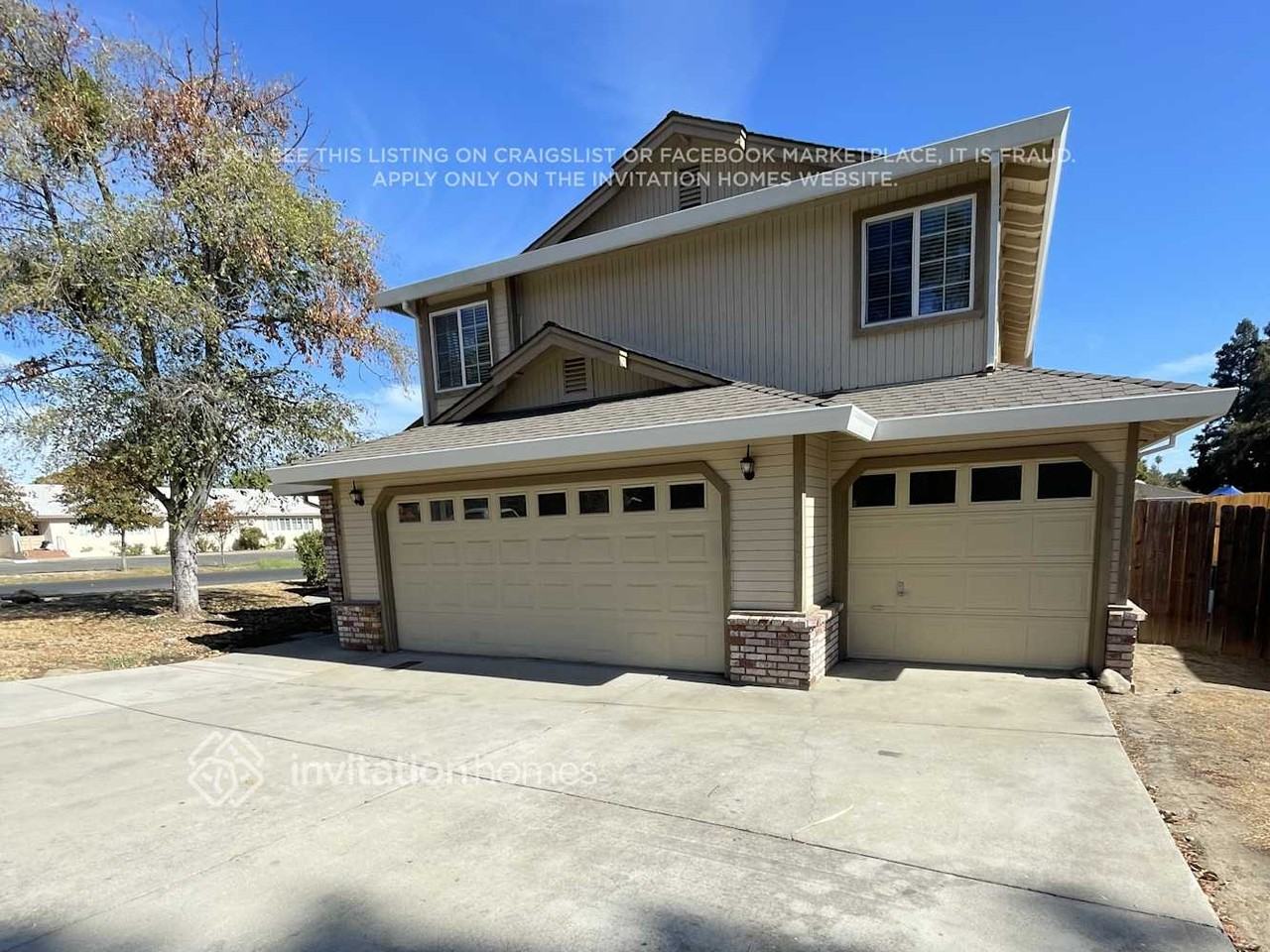 6948 10th St - Photo 3 of 10