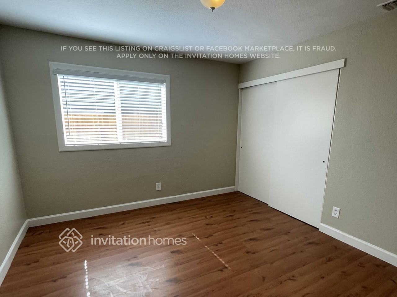 6948 10th St - Photo 6 of 10