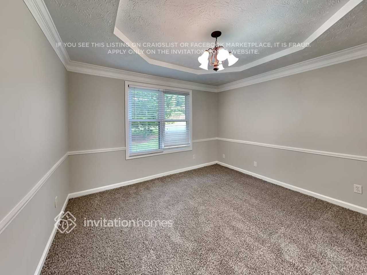 1040 Spring Brook Dr - Photo 5 of 23