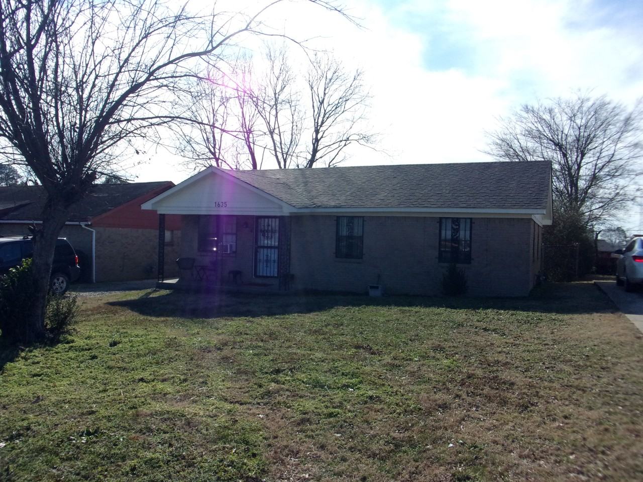 1635 Ball Rd - Photo 4 of 15