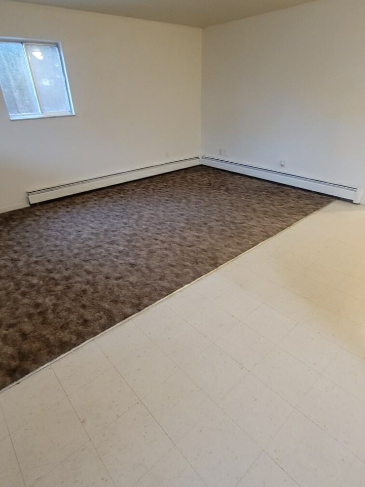 612 Walters St #612 - Photo 5 of 9