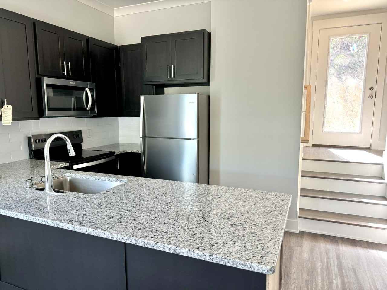 400 Thompson St #102 - Photo 3 of 6