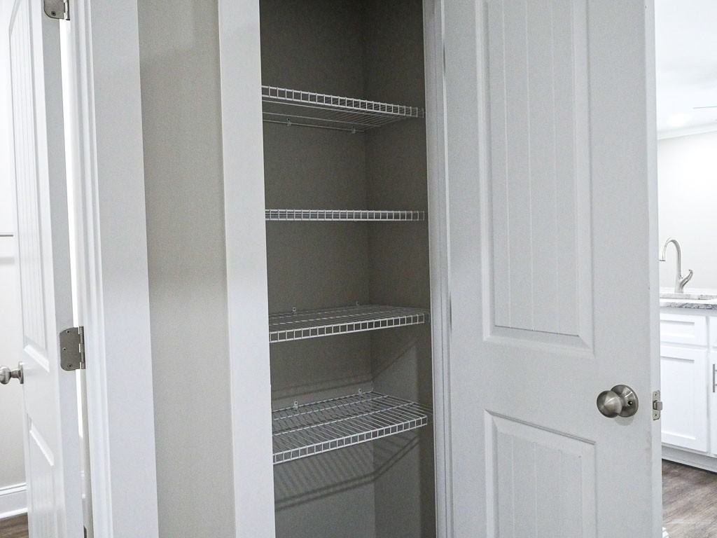 1356 Summer Cir - Photo 3 of 20