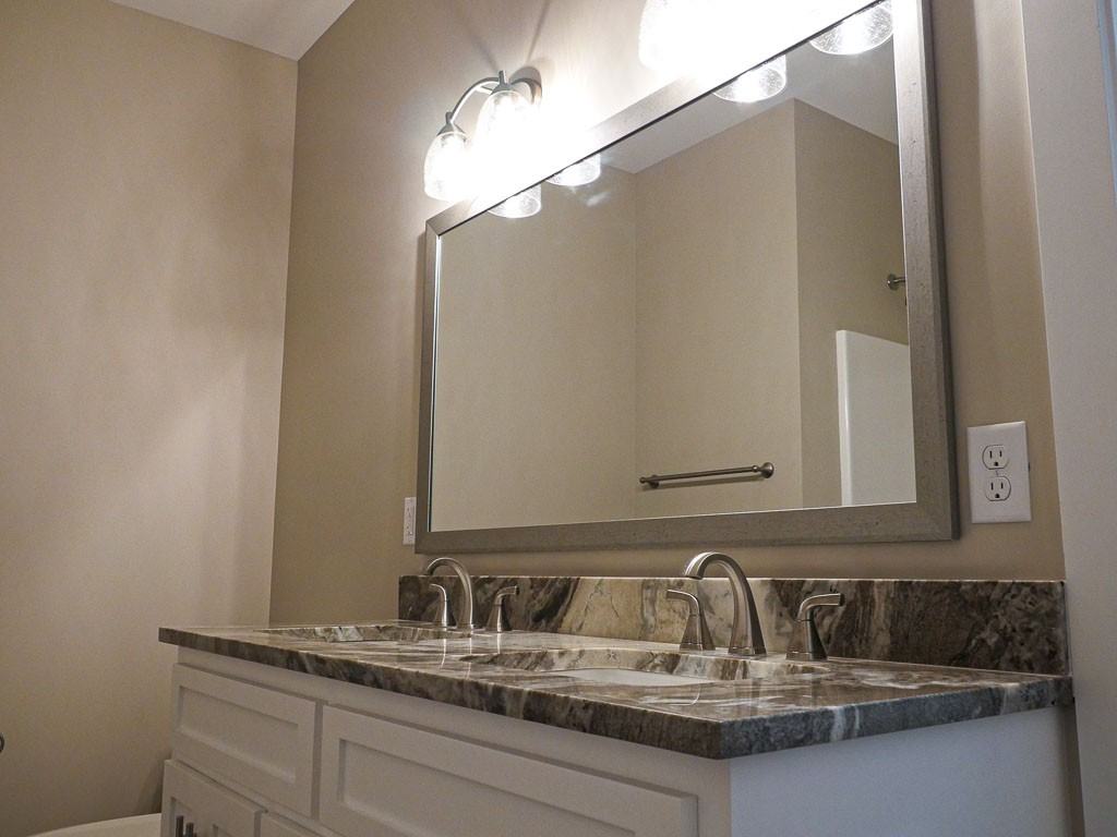 1356 Summer Cir - Photo 6 of 20