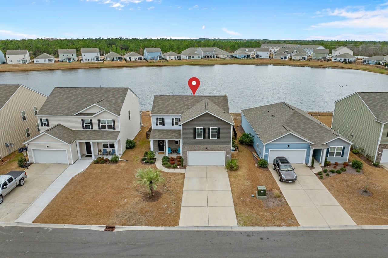3343 Bells Lake Cir - Photo 2 of 37