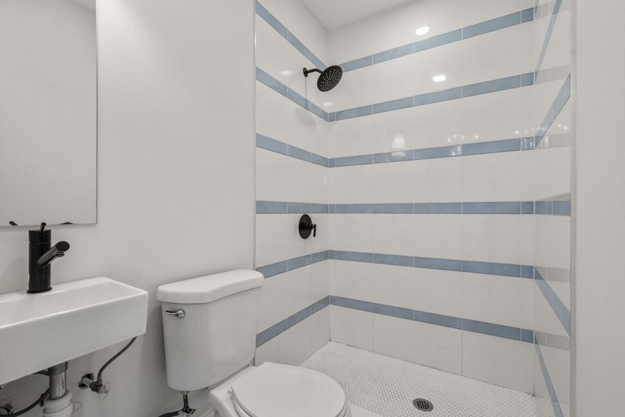 106 Bremen St #2 - Photo 7 of 7
