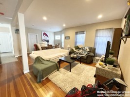 featured image of 25 Sudan St #2