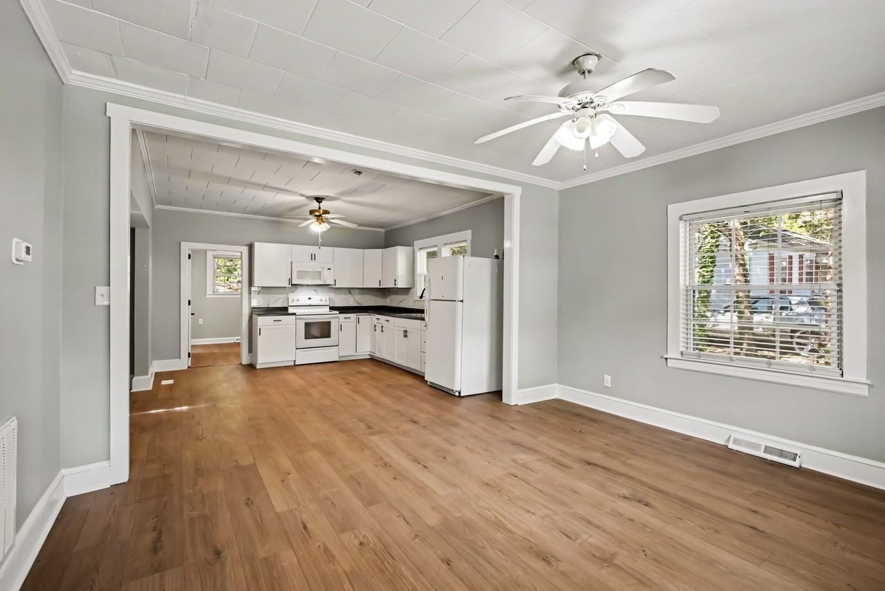 207 Short Morgan St - Photo 6 of 23
