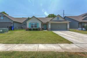 featured image of 1901 E Winston St