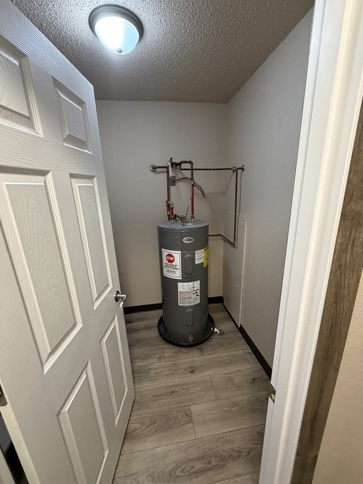 235 Echo Cir Se #214 - Photo 5 of 15