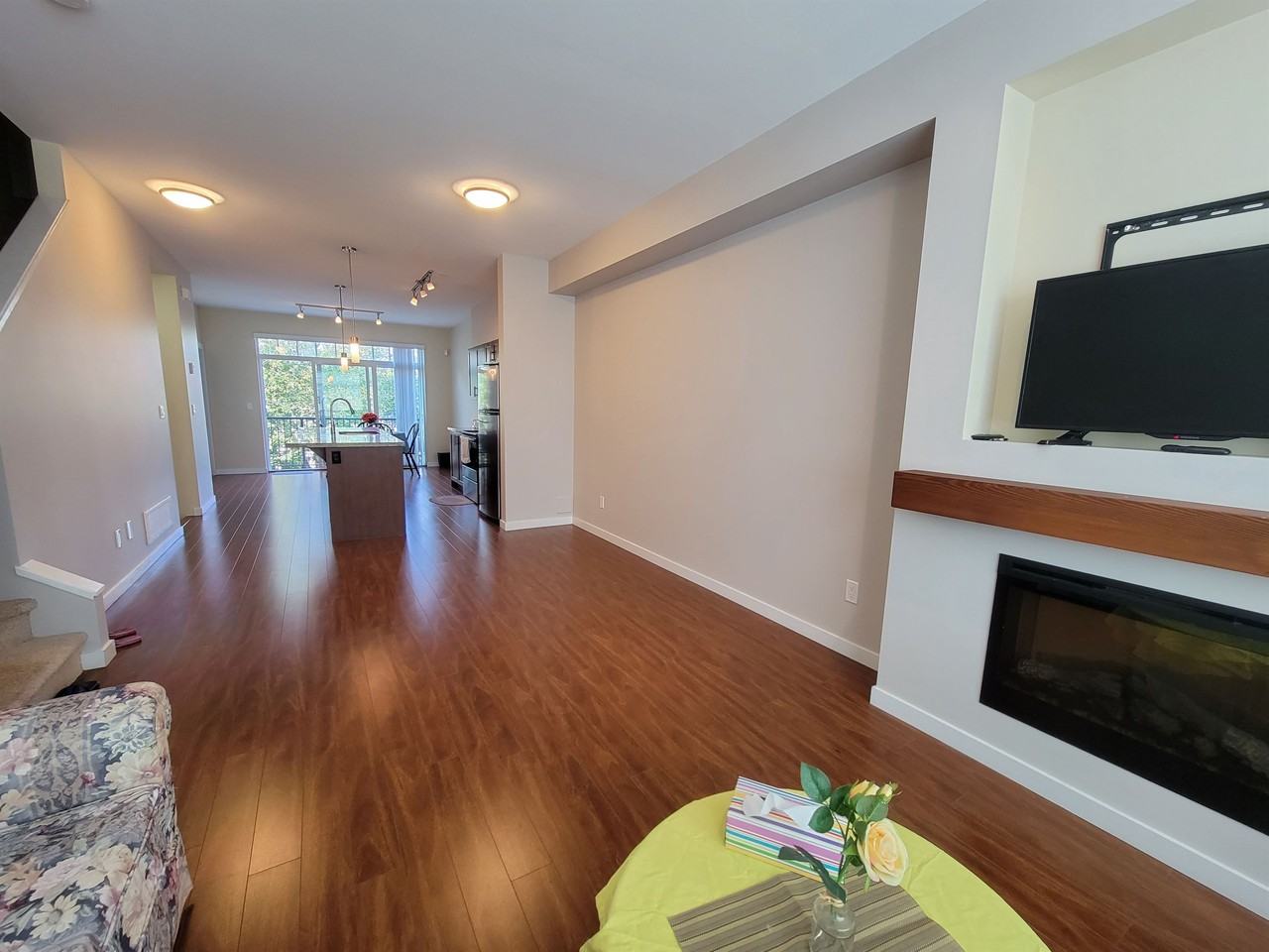 A0032 - Unit 63 - 14356 63A Avenue, Surrey BC - 63 - Photo 2 of 27