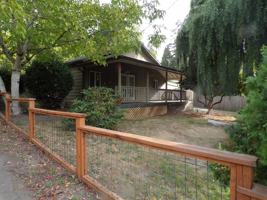 featured image of 1420 Dollar St #1