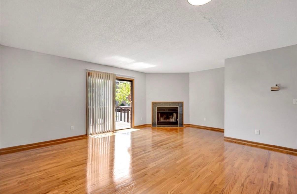 10667 Montgomery Rd #13 - Photo 3 of 14
