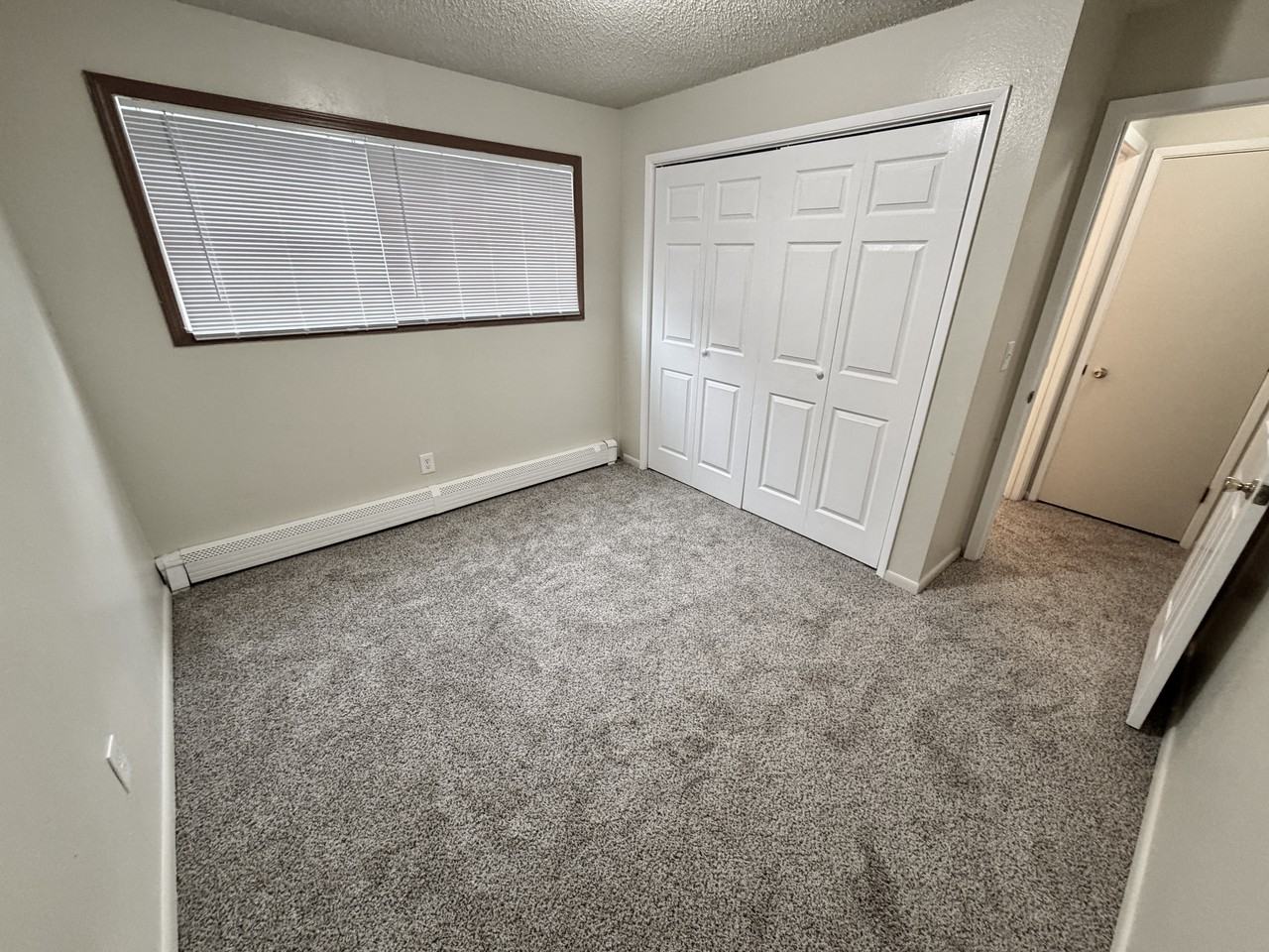 821 N Hoyt St #24-01 - Photo 6 of 10