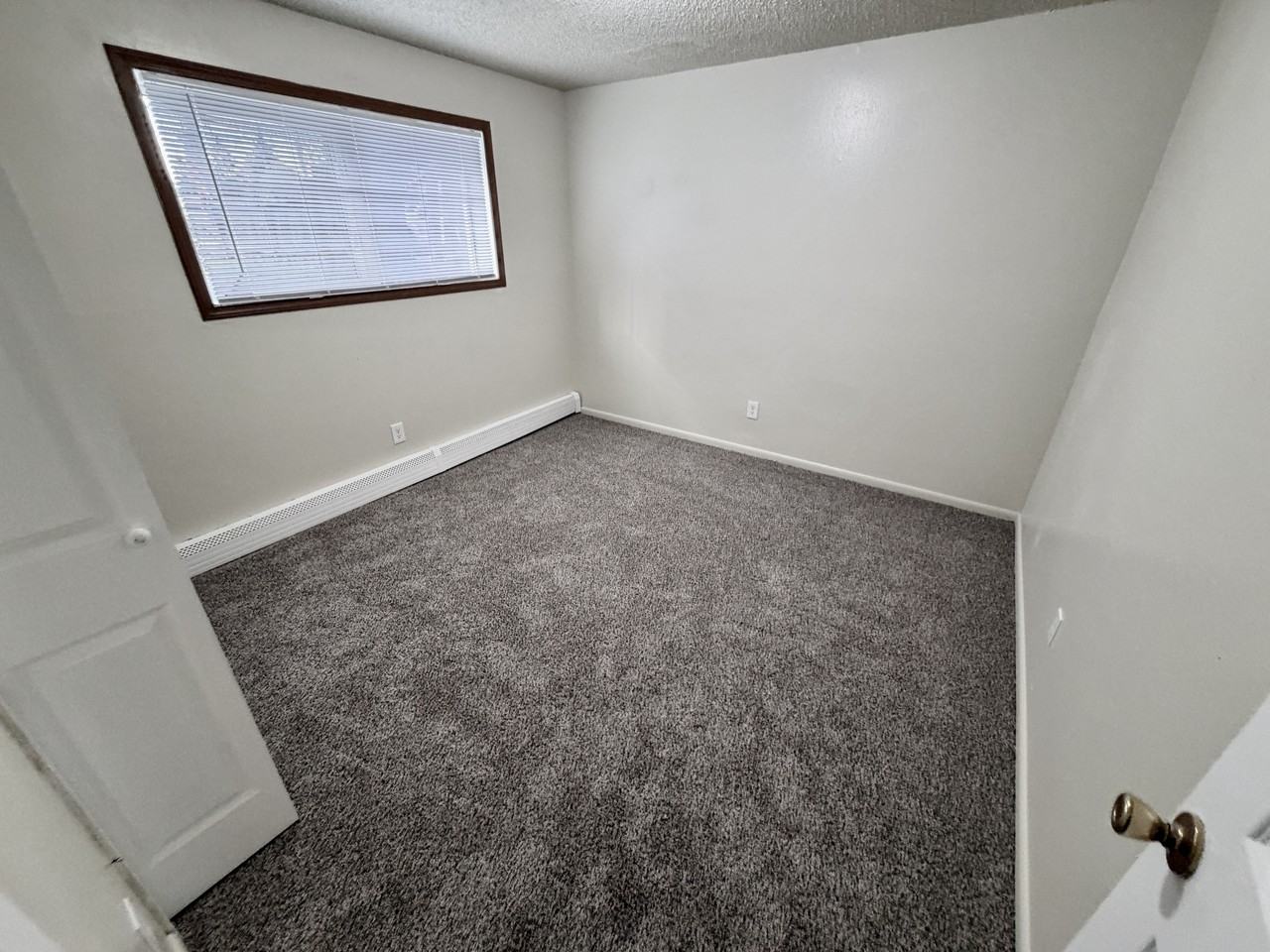 821 N Hoyt St #24-01 - Photo 7 of 10