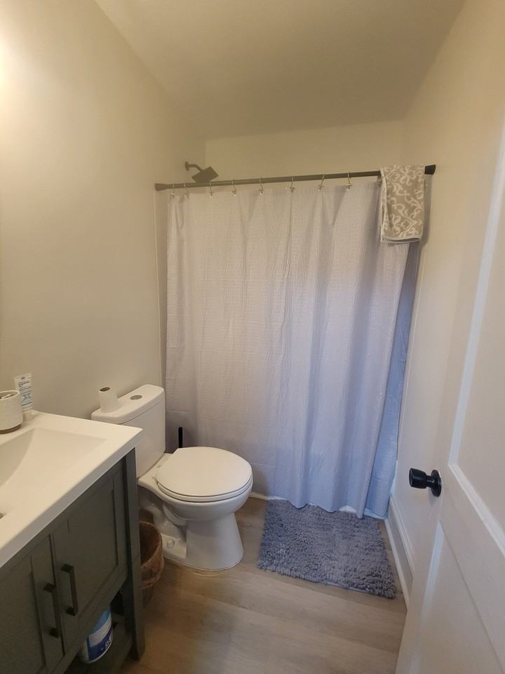 206 Pinecrest Dr #1 - Photo 6 of 10