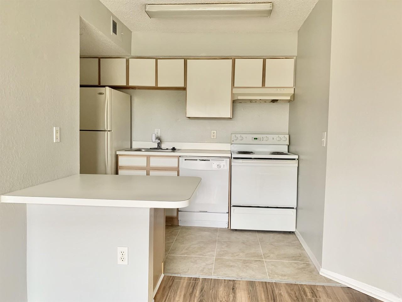 2201 Key West Ct #327 - Photo 7 of 15