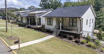 featured image of Dudley Dr #130