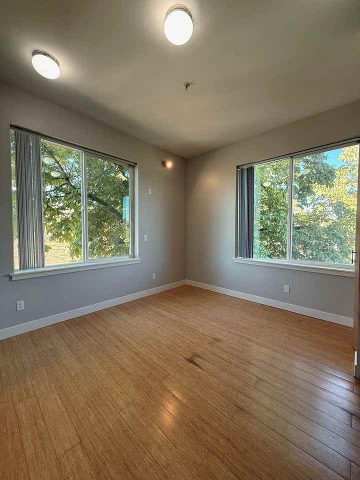 The Den Apartments - Photo 3 of 8