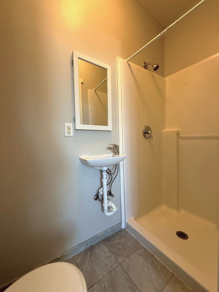 The Den Apartments - Photo 6 of 8