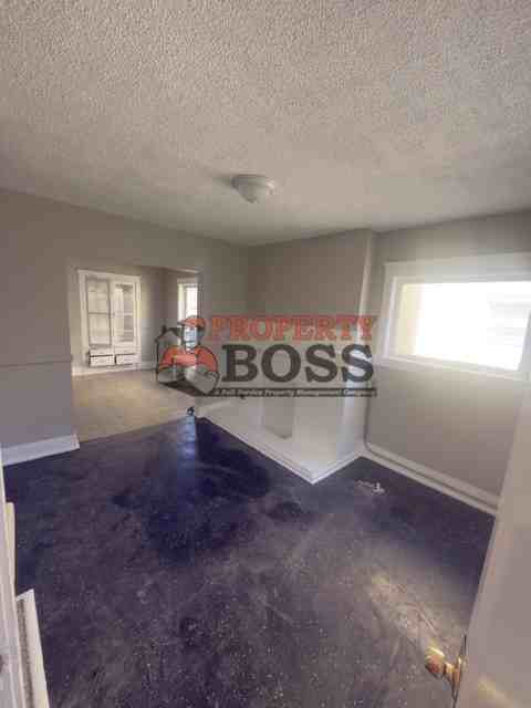 614 Polk St #1 - Photo 5 of 7