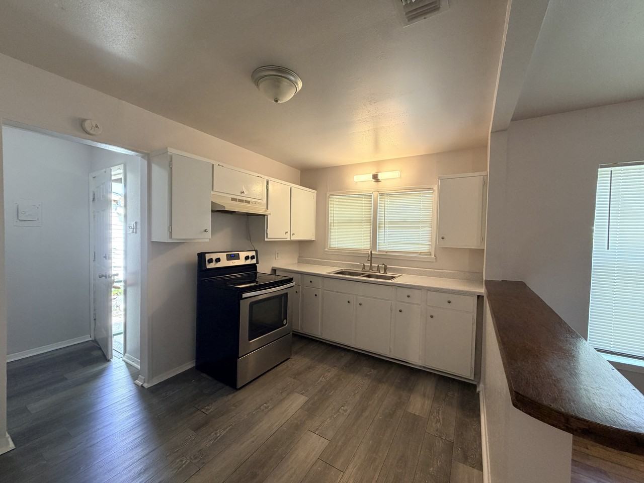 4426 Wesley Dr #1 - Photo 4 of 22