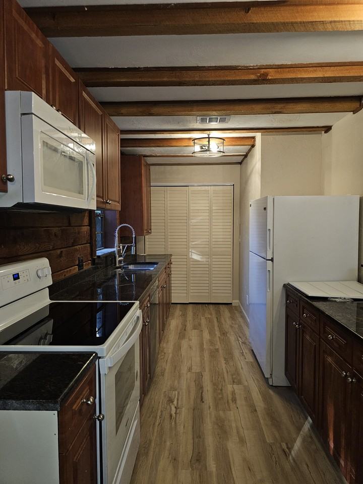 8361 Cypress Dr S #1 - Photo 5 of 22