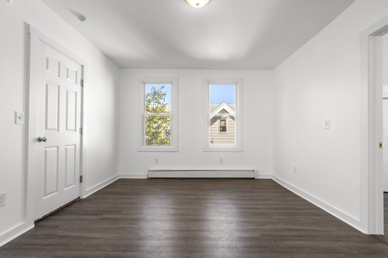 841 East St 3rd Fl #3rdFL - Photo 6 of 22