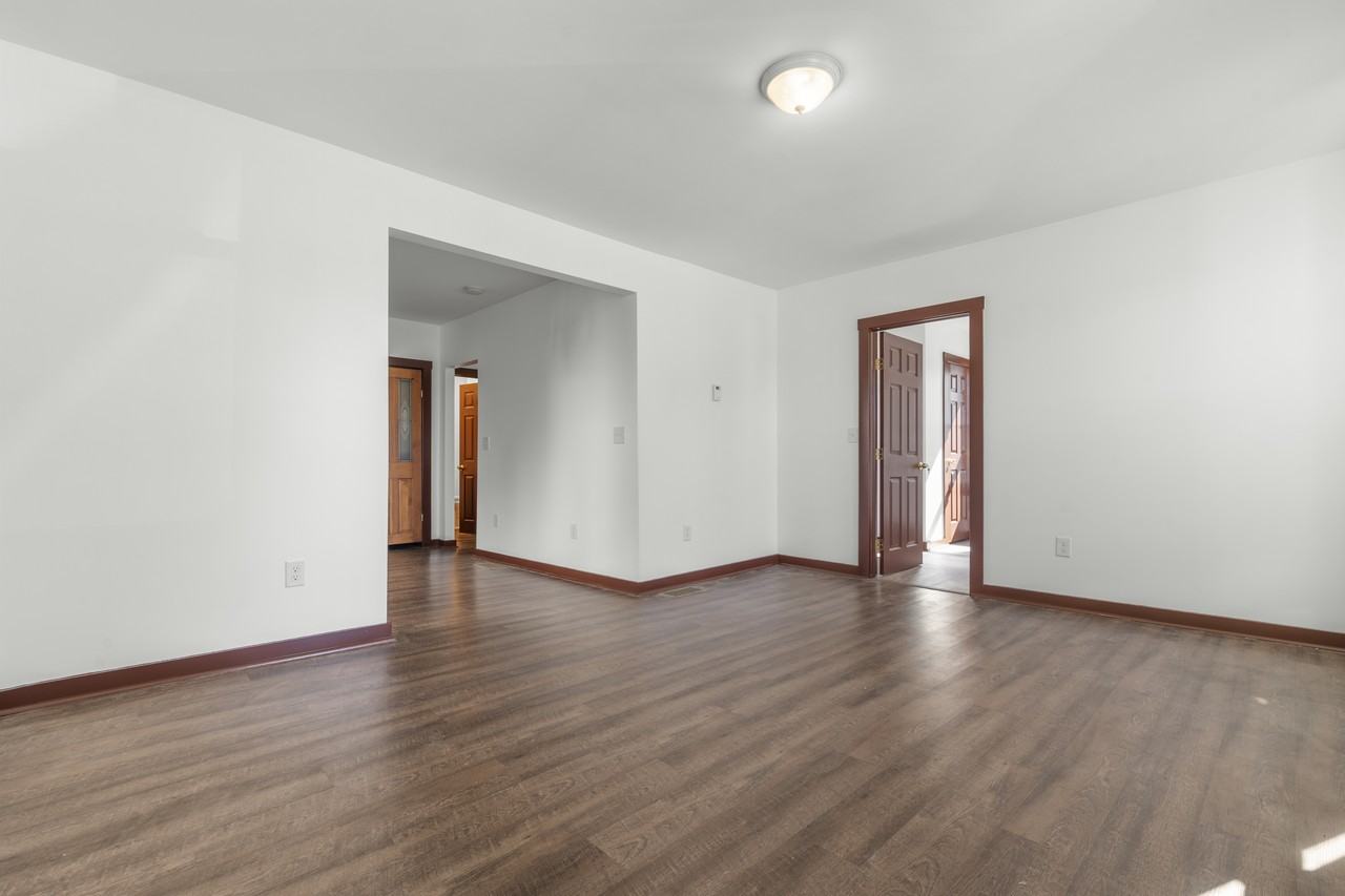 841 East St 1st Fl #1stFL - Photo 5 of 25